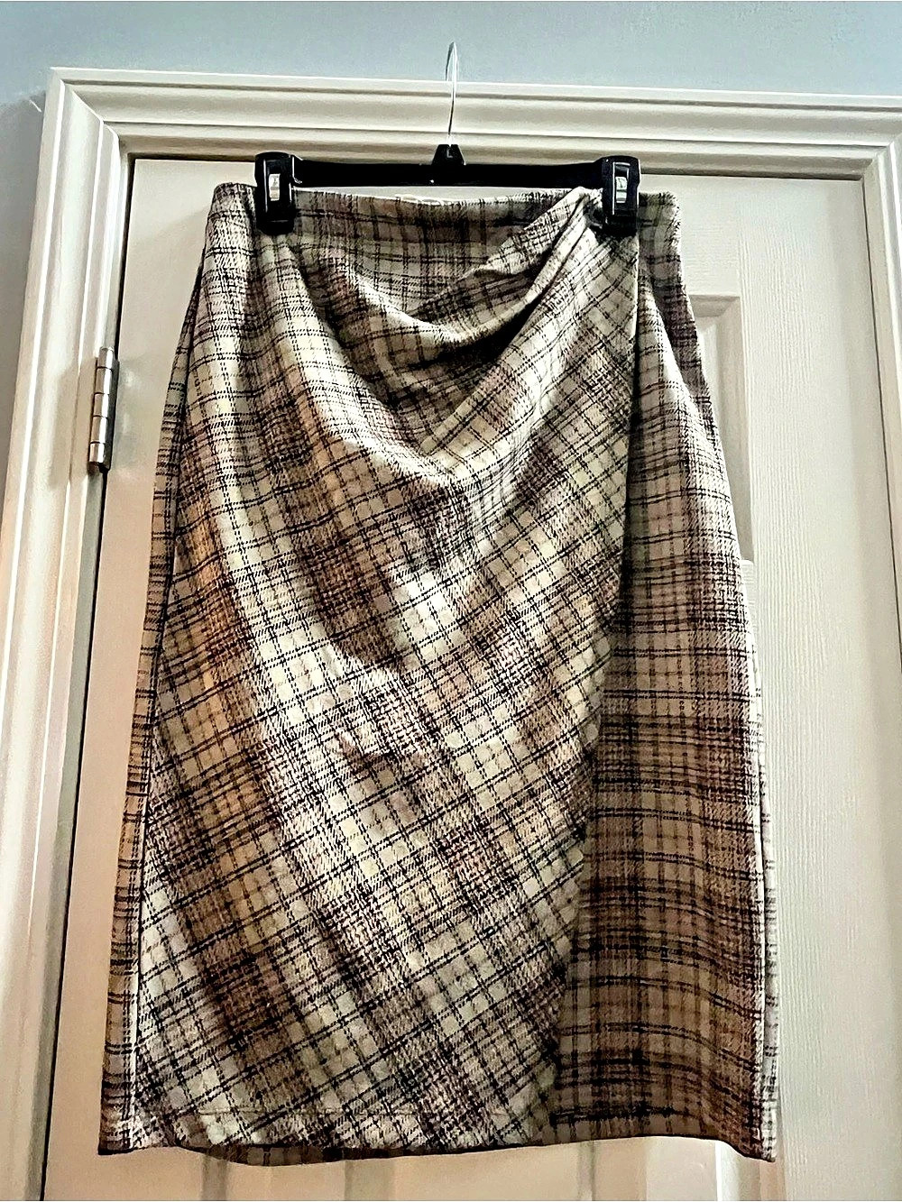 Max Studio Plaid Midi Skirt in Brown & Black Size Medium NWT